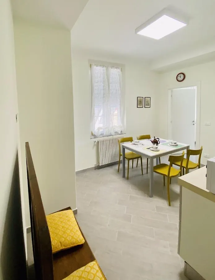 Hostdomus - Trilocale Da Dino Apartment Finale Ligure Italy